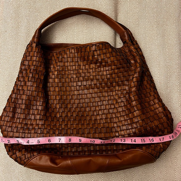 NWT Woven leather shoulder/hobo bag - Picture 15 of 16